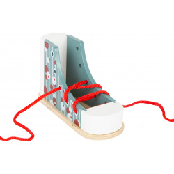 Chaussure en bois à lacer ou comment faire ses noeuds correctement !