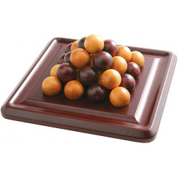 Pylos Mini, jeu en bois, Gigamic : Du haut de cette pyramide !