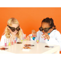 Dr Euréka, Blue Orange : Transvasez les billes de tube en tube le plus vite possible et devenez le meilleur savant fou !